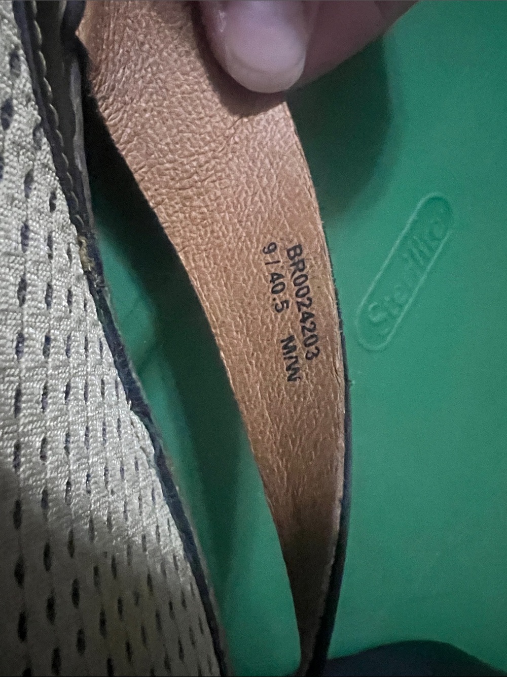 Born Black and Brown Leather Thong Sandals - Picture 3 of 3